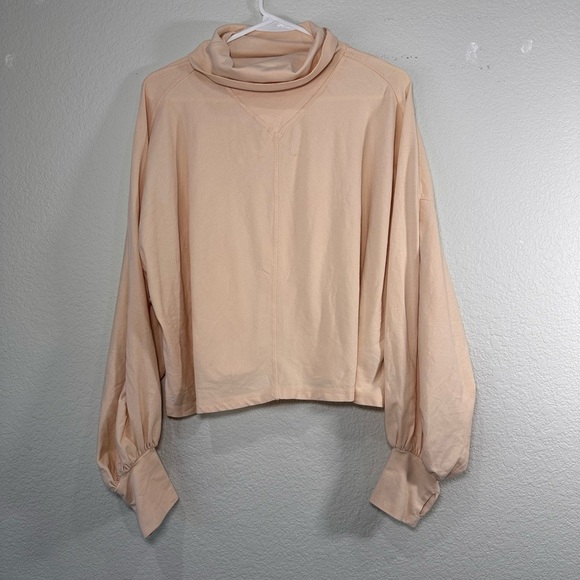 NWT Free People Movement Light Peach Sweater Women's Large - Picture 1 of 9